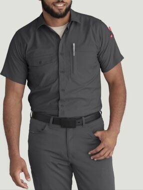 NWT Red Kap Mens Short Sleeve  Work Uniform Shirt Carbon Size M